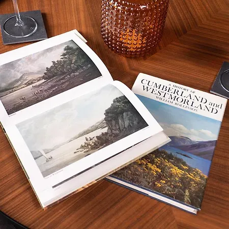 Sweden Close * Ambleside