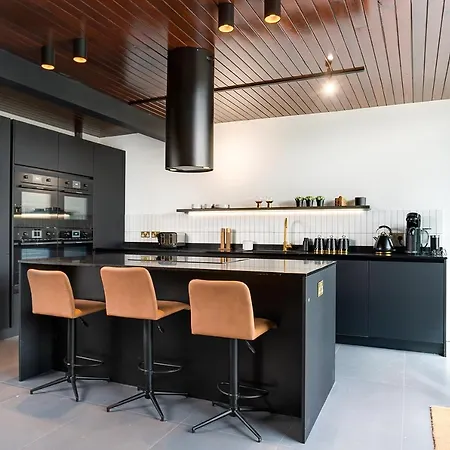 Sweden Close * Ambleside